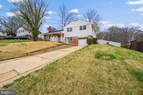 7405 Charlotte St, Springfield, VA 22150 photo 3