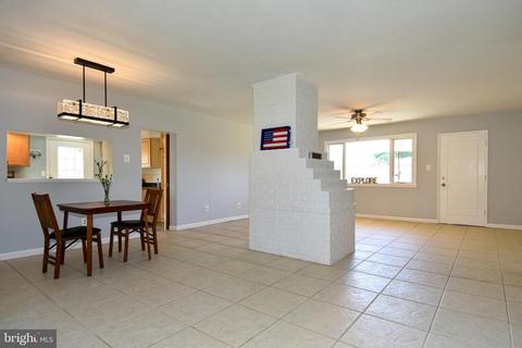 7315 Hogarth St, Springfield, VA 22151 photo 10