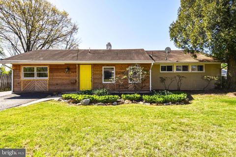 7315 Hogarth St, Springfield, VA 22151 photo 1