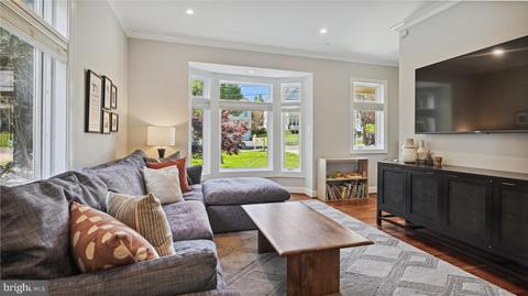 1741 Fairview Ave, Mclean, VA 22101 photo 14