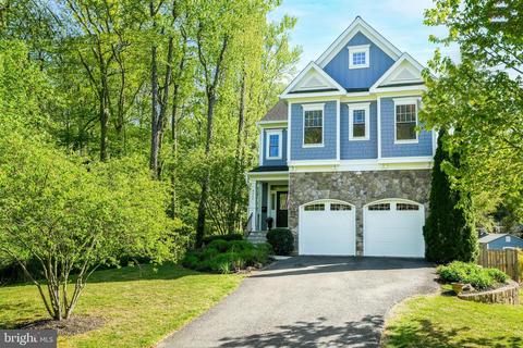 8022 Fairfax Rd, Alexandria, VA 22308