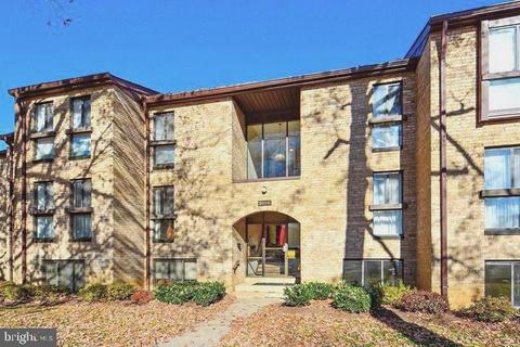 2044 Royal Fern Ct #19/2A, Reston, VA 20191