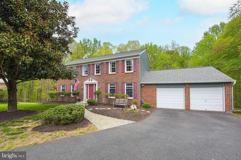 8844 Creekside Way, Springfield, VA 22153 photo 2
