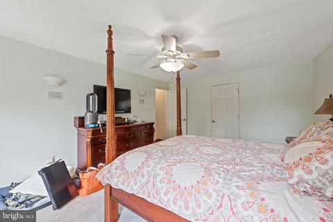 8844 Creekside Way, Springfield, VA 22153 photo 26