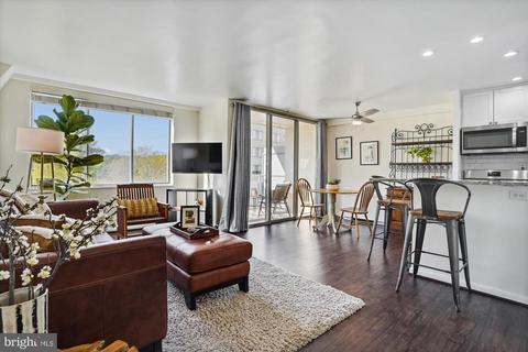 6621 Wakefield Dr #510, Alexandria, VA 22307