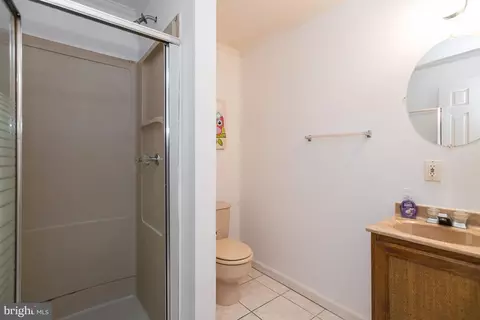 8482 Magic Tree Ct, Springfield, VA 22153 photo 23