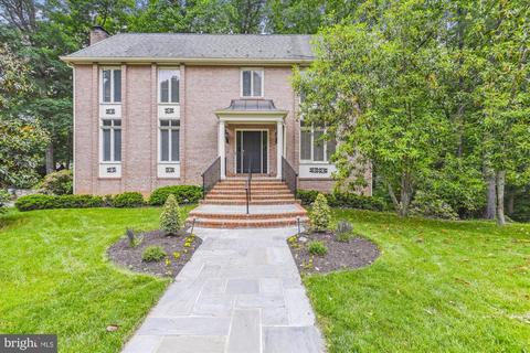 4046 41st St N, Mclean, VA 22101
