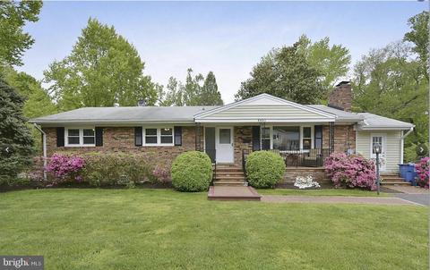 4425 Neptune Dr, Alexandria, VA 22309