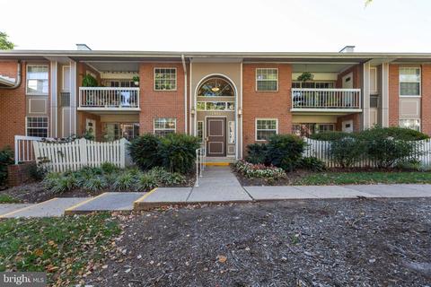 1944 Kennedy Dr #103, Mclean, VA 22102