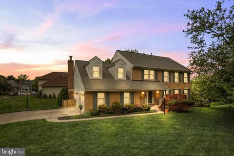 14800 Sun Meadow Ct, Centreville, VA 20120
