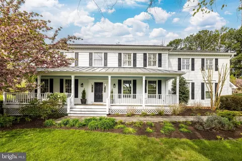 1348 Lancia Dr, Mclean, VA 22102