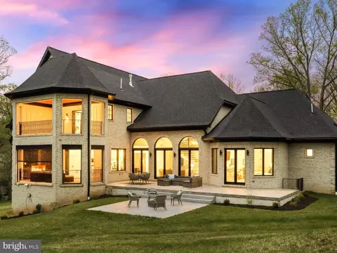 7227 Westerly Ln, Mclean, VA 22101