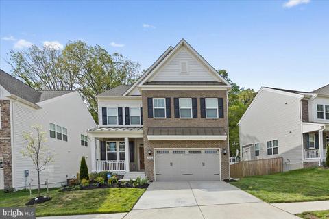 9556 Sanger St, Lorton, VA 22079