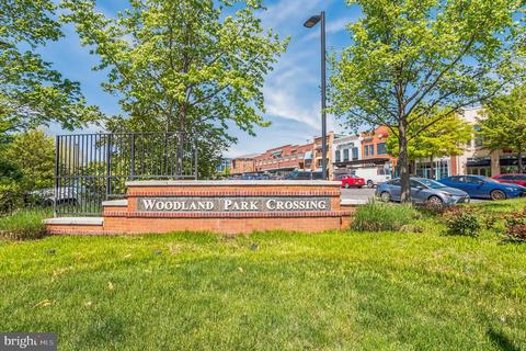 12913 Centre Park Cir #211, Herndon, VA 20171
