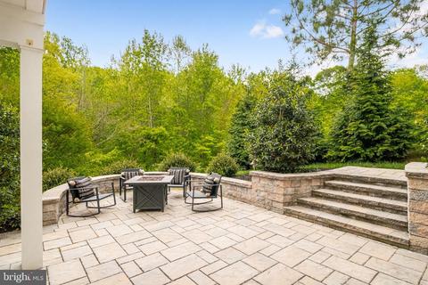 8101 Chars Landing Ct, Springfield, VA 22153 photo 94