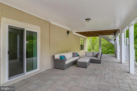 8101 Chars Landing Ct, Springfield, VA 22153 photo 92