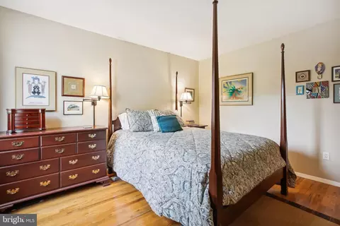 11436 Links Dr, Reston, VA 20190 photo 27