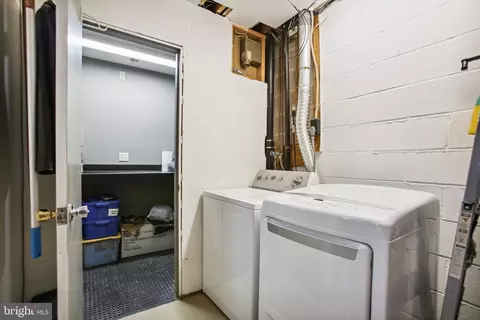 11436 Links Dr, Reston, VA 20190 photo 38