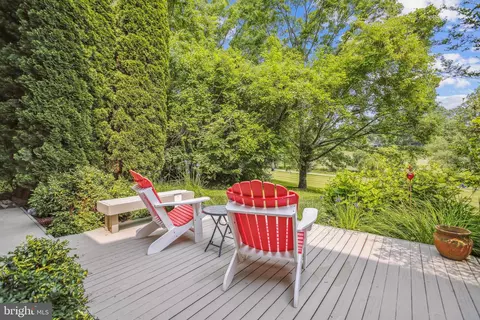 11436 Links Dr, Reston, VA 20190 photo 18