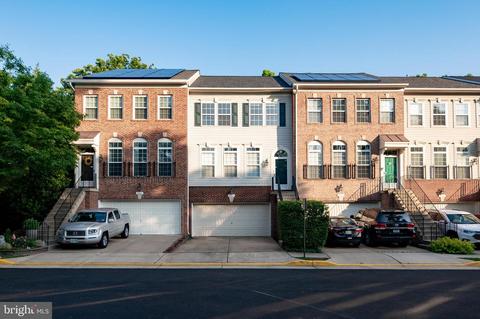 8523 Wyngate Manor Ct, Alexandria, VA 22309