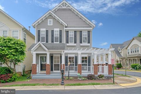 7761 Grandwind Dr, Lorton, VA 22079