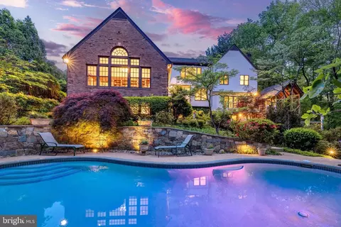 8428 Holly Leaf Dr, Mclean, VA 22102 photo 46