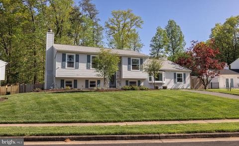 9767 Turnbuckle Dr, Burke, VA 22015