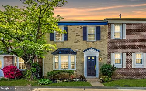 9609 Blake Ln #7200, Fairfax, VA 22031