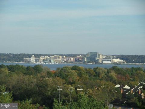 2059 Huntington Ave #1409, Alexandria, VA 22303