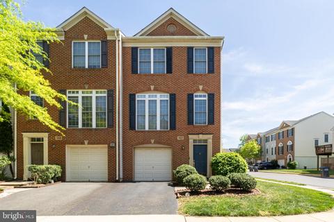 13527 Lavender Mist Ln, Centreville, VA 20120