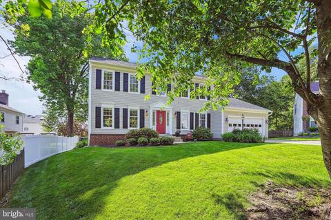 14374 N Slope St, Centreville, VA 20120