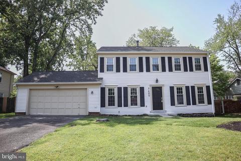7405 Beverly Manor Dr, Annandale, VA 22003