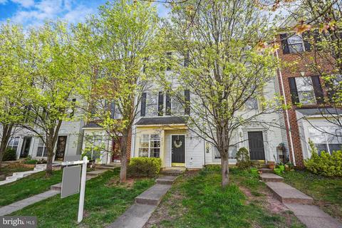 2419 Dew Meadow Ct, Herndon, VA 20171