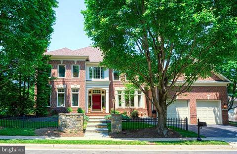 11098 Whitstone Pl, Reston, VA 20194
