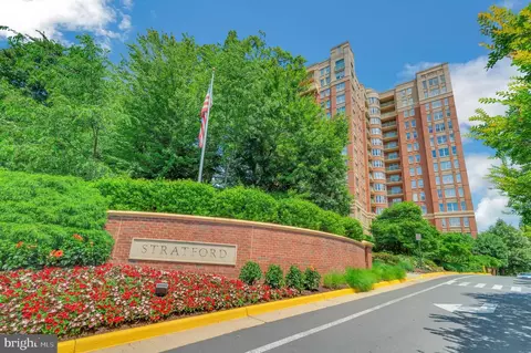 11776 Stratford House Pl #905, Reston, VA 20190