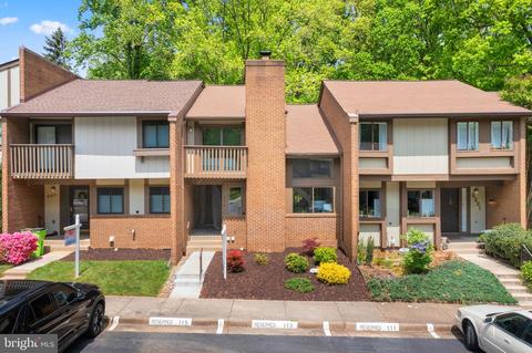 2219 Glencourse Ln, Reston, VA 20191