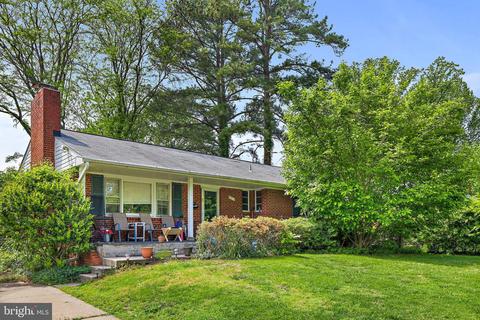 5211 Kipling St, Springfield, VA 22151