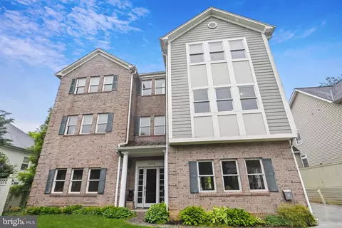 1870 Kirby Rd, Mclean, VA 22101