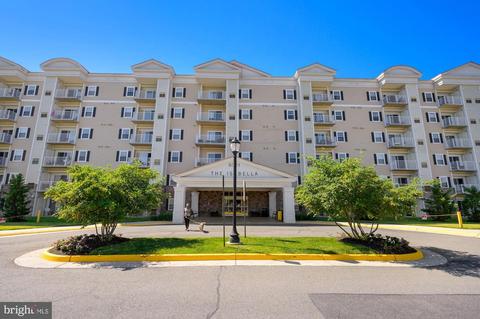 6301 Edsall Rd #219, Alexandria, VA 22312