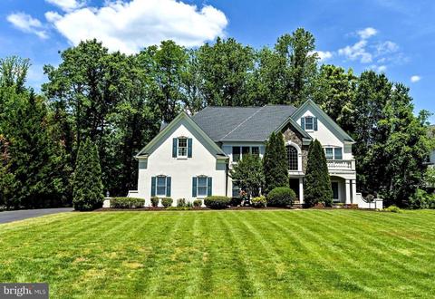 6400 Burke Woods, Burke, VA 22015