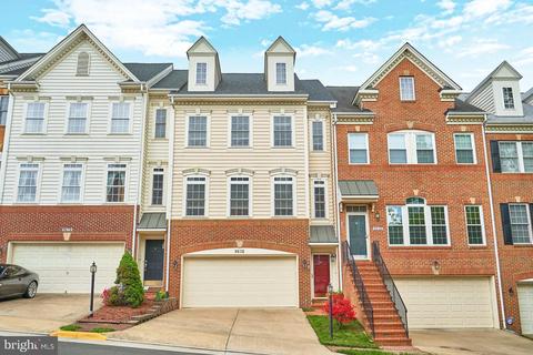 9636 Potters Hill Cir, Lorton, VA 22079