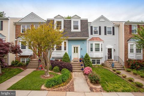 3619 Buckeye Ct, Fairfax, VA 22033