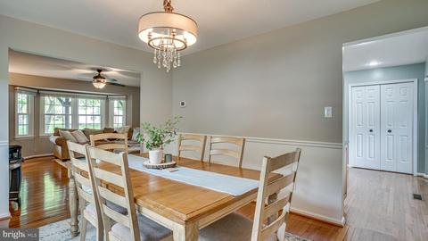 9705 Shipwright Dr, Burke, VA 22015 photo 6