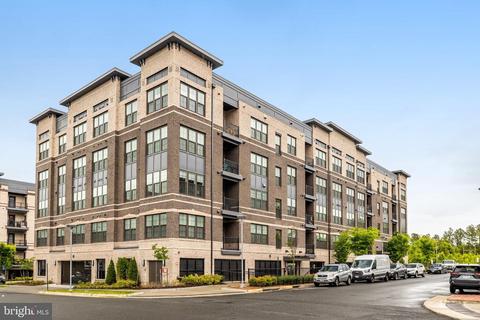 2324 Wind Charm St #207, Herndon, VA 20171