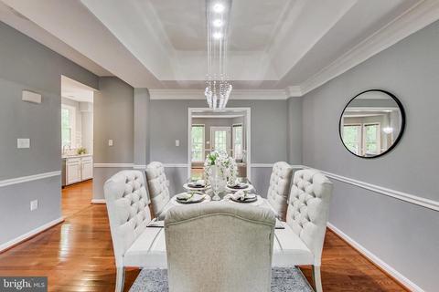 7101 Tanworth Dr, Springfield, VA 22152 photo 9