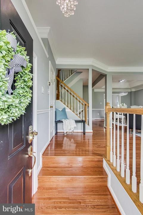 7101 Tanworth Dr, Springfield, VA 22152 photo 3