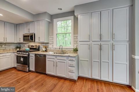 7101 Tanworth Dr, Springfield, VA 22152 photo 12