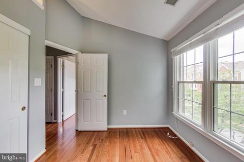 7101 Tanworth Dr, Springfield, VA 22152 photo 32