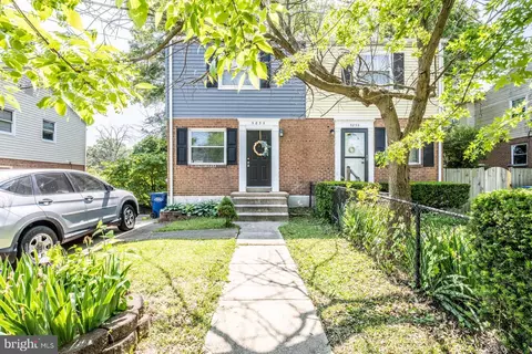 5833 Fifer Dr, Alexandria, VA 22303