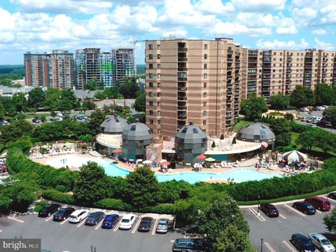8370 Greensboro Dr #320, Mclean, VA 22102